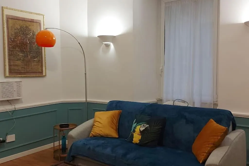 Apartment Colosseo 500 M Vaticano 10 Min In Metro A Casa Di Beatrice Rome Italy